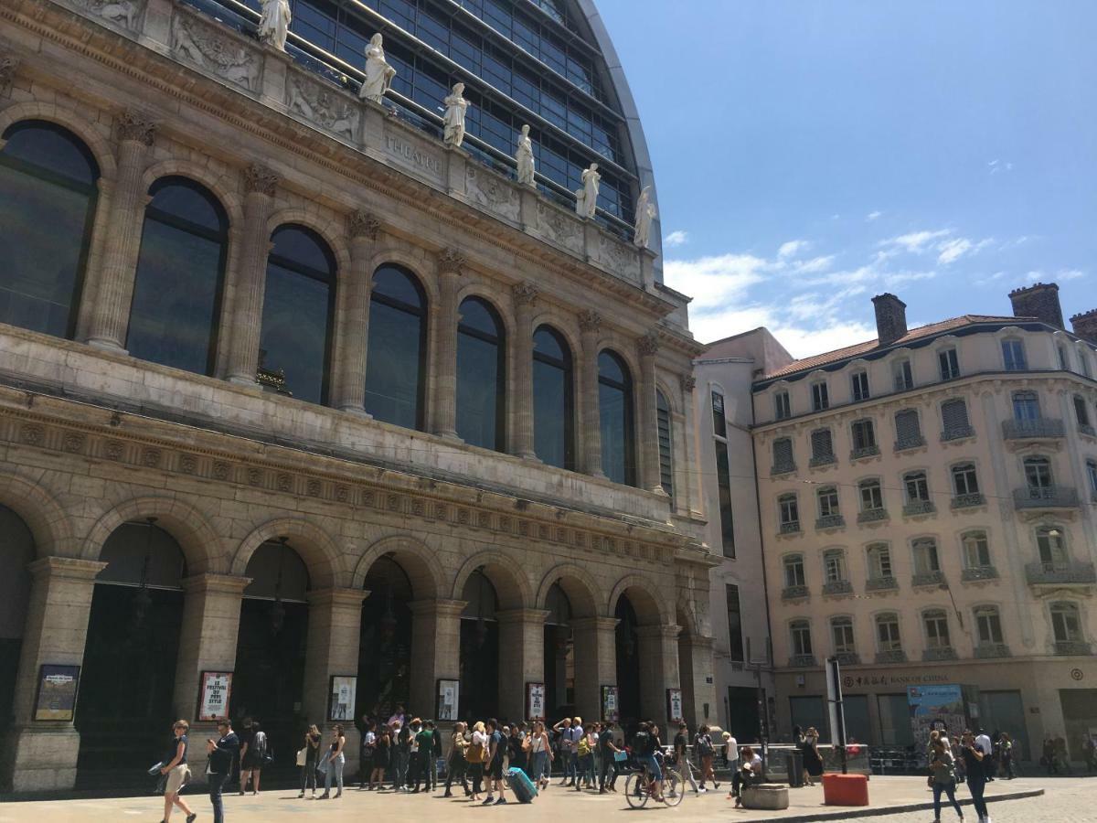 Ferienwohnung Le Calme De L'Opera. Lyon Exterior foto
