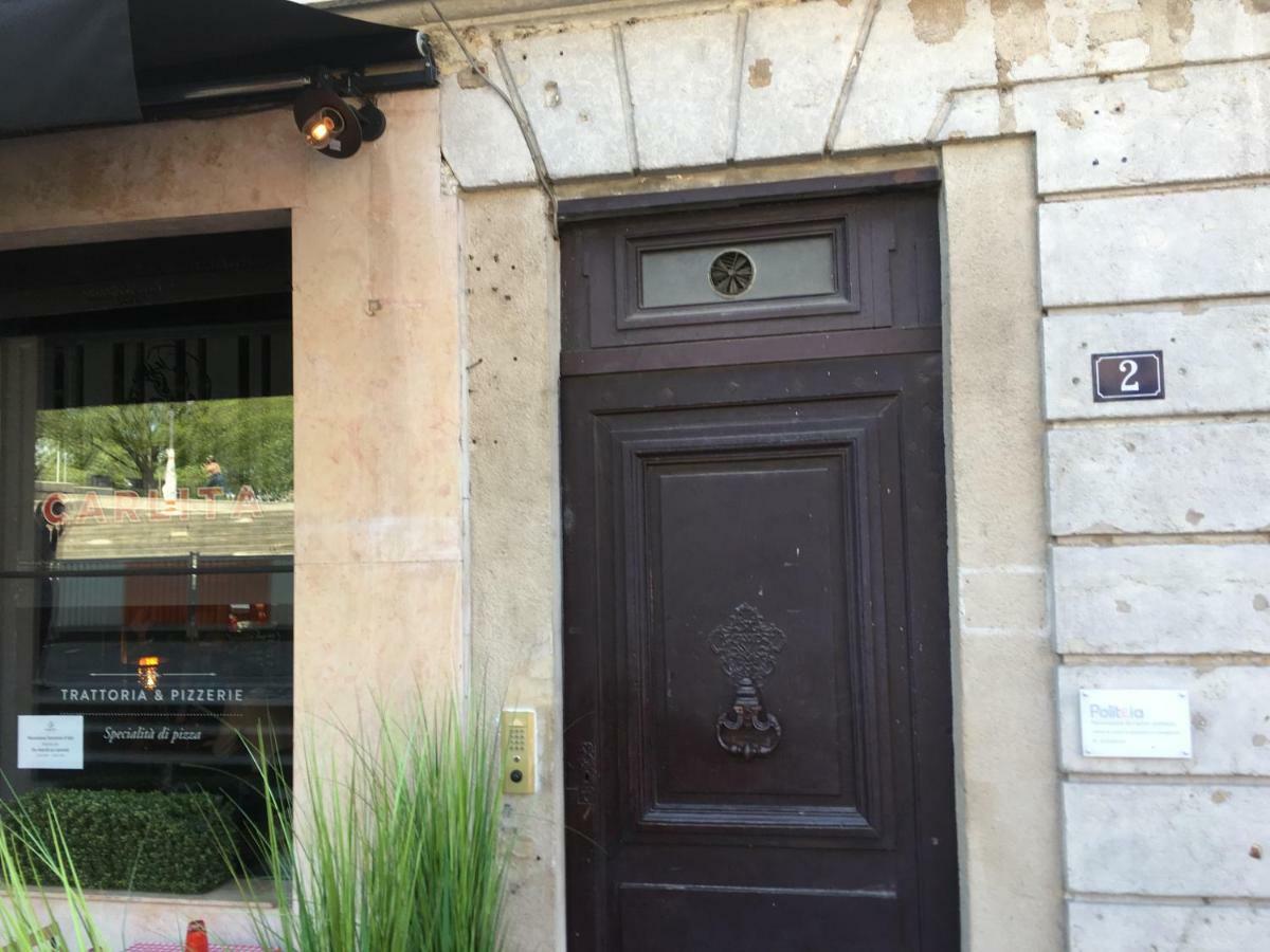 Ferienwohnung Le Calme De L'Opera. Lyon Exterior foto